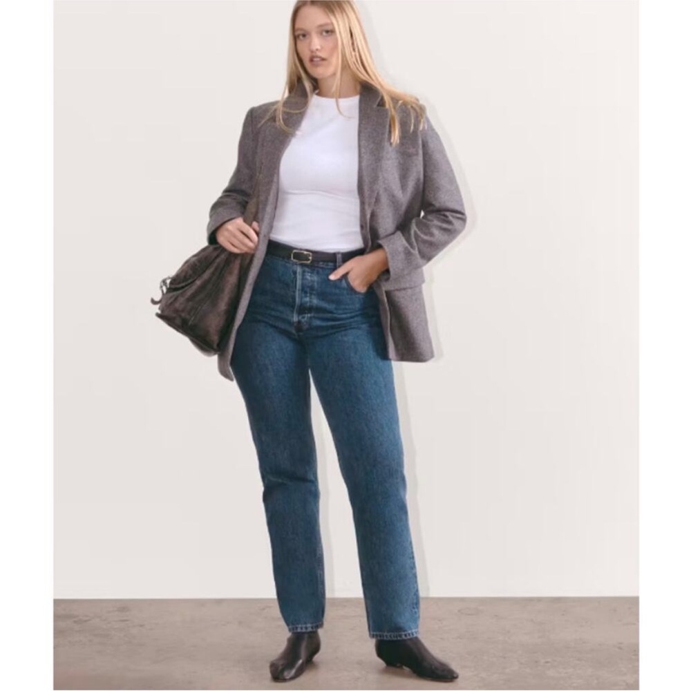 Everlane Women’s The Cheeky Denim Jeans Color Blue size 28 Crop